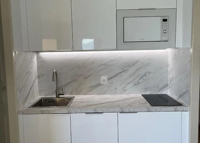 Front - Beautiful View *